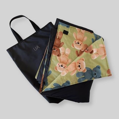 Плед для пляжа и пикника Черный оксфорд и Вязаные мишки Decoza Moms (Pled-S2703-O072)
