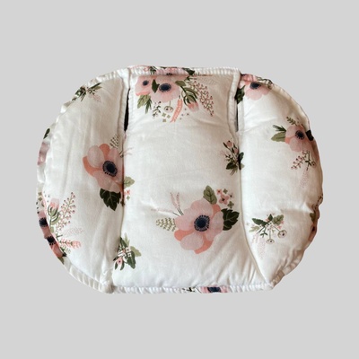 Подушка в коляску Decoza Moms "Анемоны" (Pillow-S333)