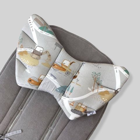 Подушка в коляску "Крылья Ангела" Машинки на дорогах и серый велюр Decoza Moms (Pillow-S2659-W004)