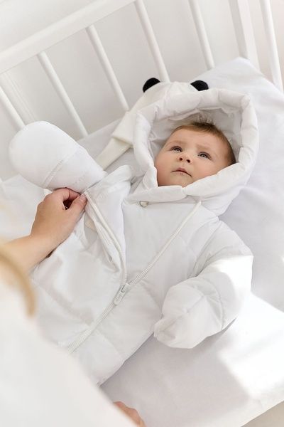 Демісезонний комбінезон з закритими ніжками "Canada" Білий Decoza Moms (demslip03-OK008) 56-62