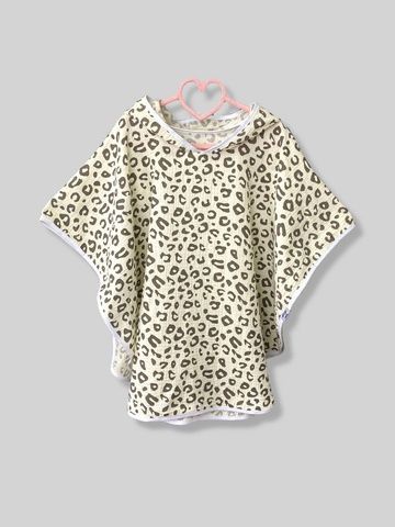 Пончо дитяче "Лео на бежевому" Decoza Moms (poncho-ms036)